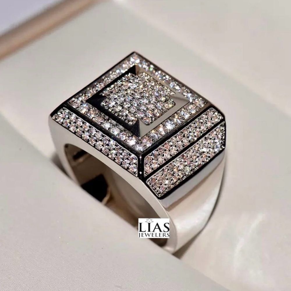 New 18k white gold men wedding ring